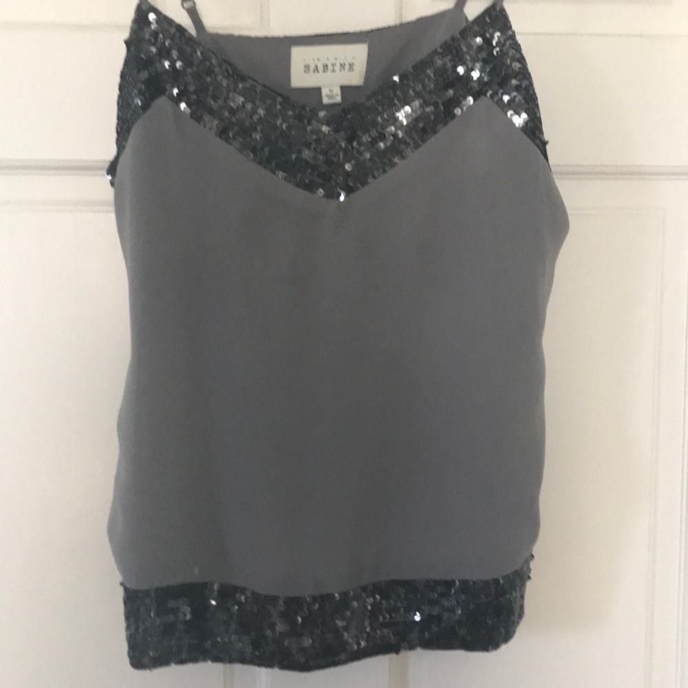 Sequin tank